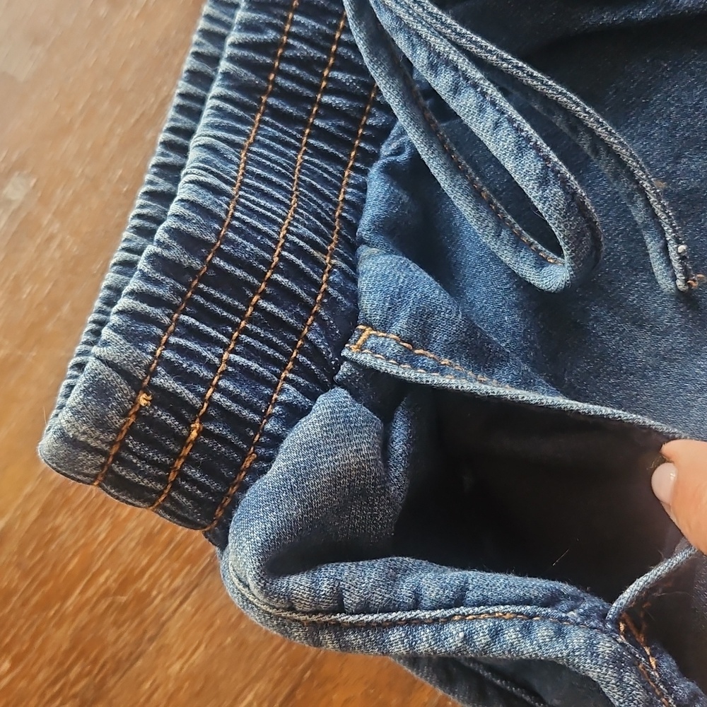 Denim Drawstring Women’s Shorts - Blue Jean - Picture 4 of 9